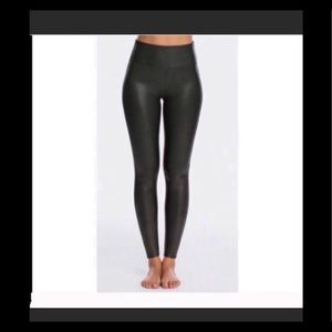 Spanx Faux Leather Black Leggings M